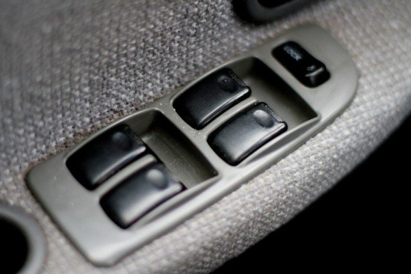 KIA Sportage 2001 13