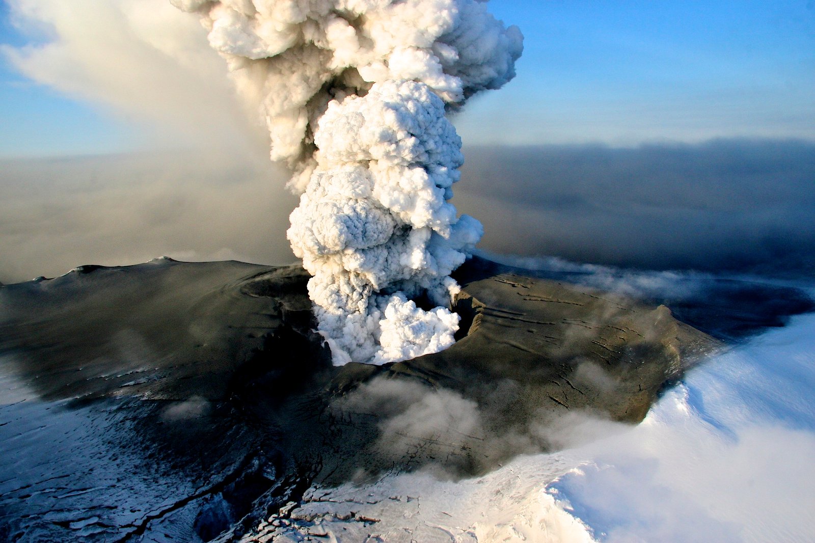 SEE A LIVE VOLCANO